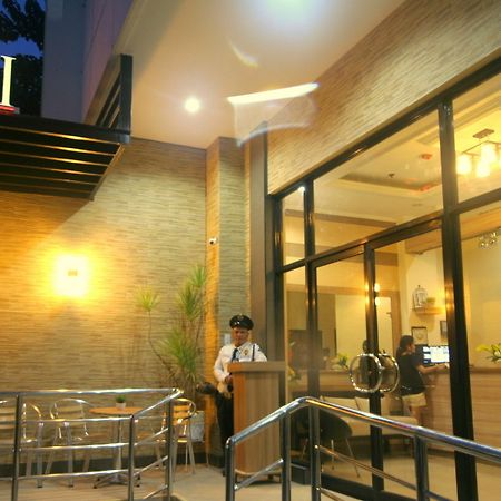 Anri Pension House Cebu Ngoại thất bức ảnh