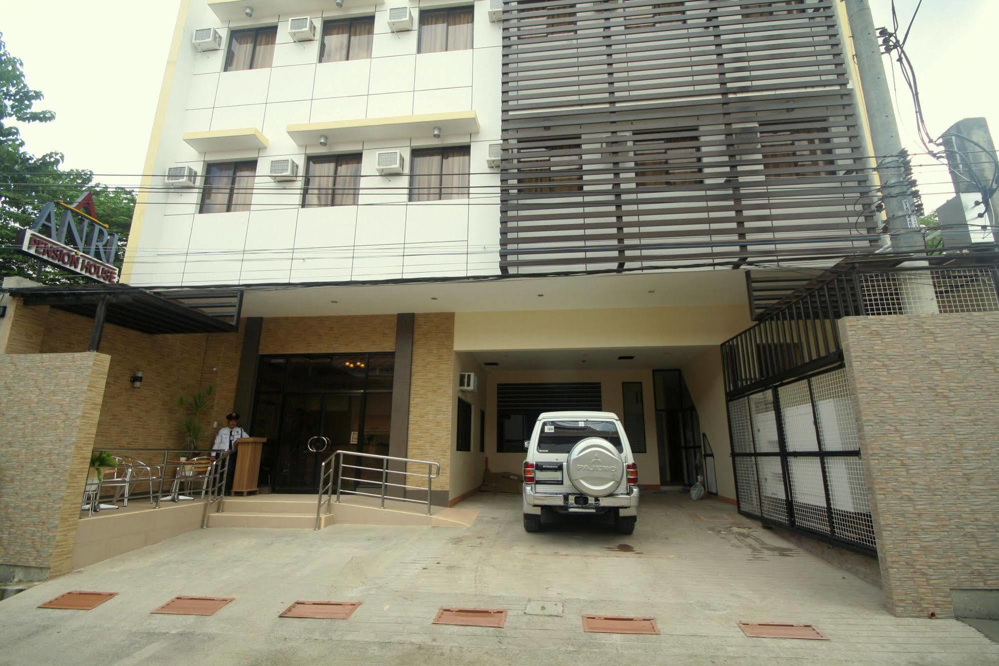 Anri Pension House Cebu Ngoại thất bức ảnh